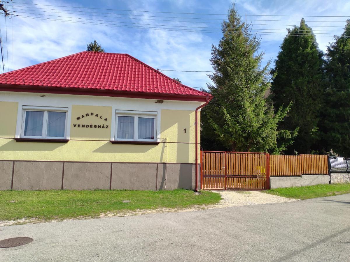 Bakonyi Mandala Ház Apartment Bakonybel Bagian luar foto