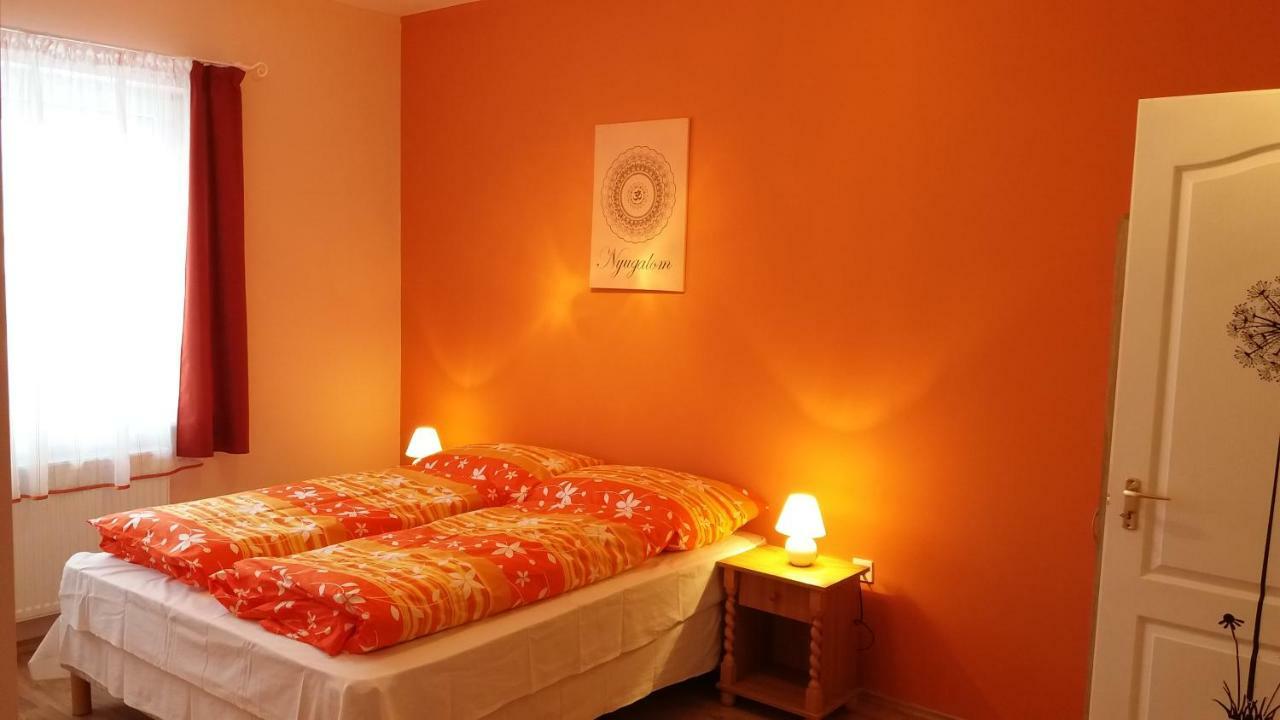 Bakonyi Mandala Ház Apartment Bakonybel Bagian luar foto